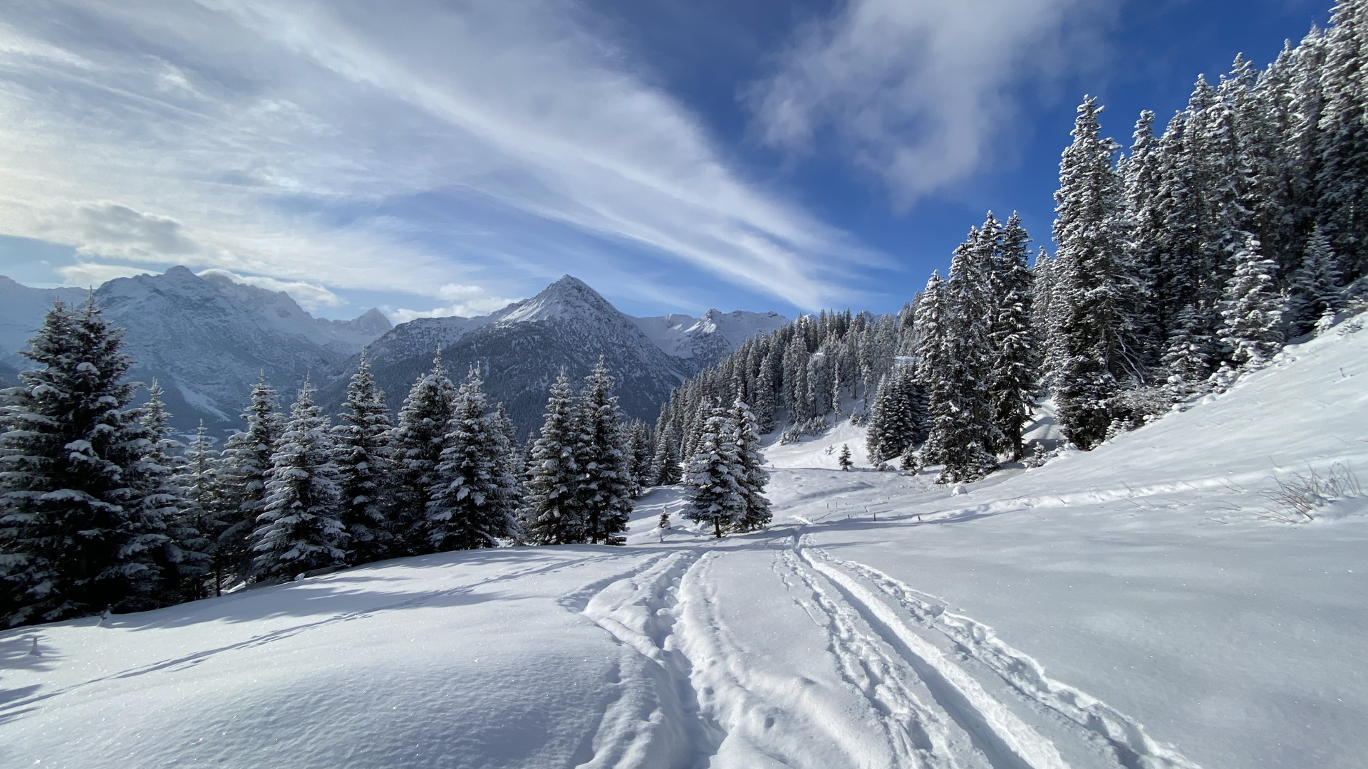 Bild Skitour einfach | © Matthias Neubrand